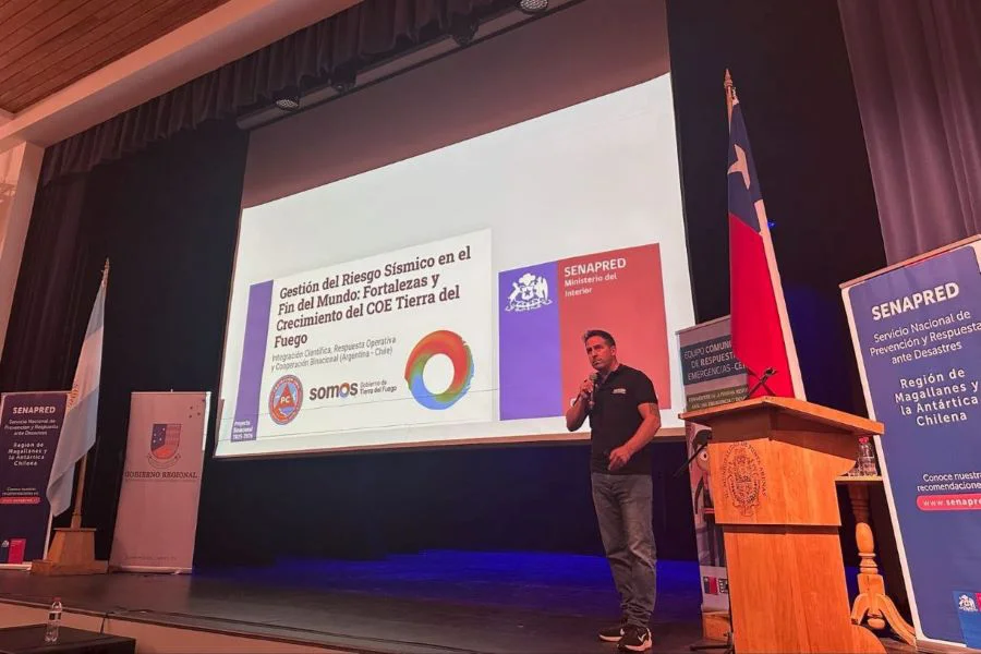 photo_4972174276286942092_y