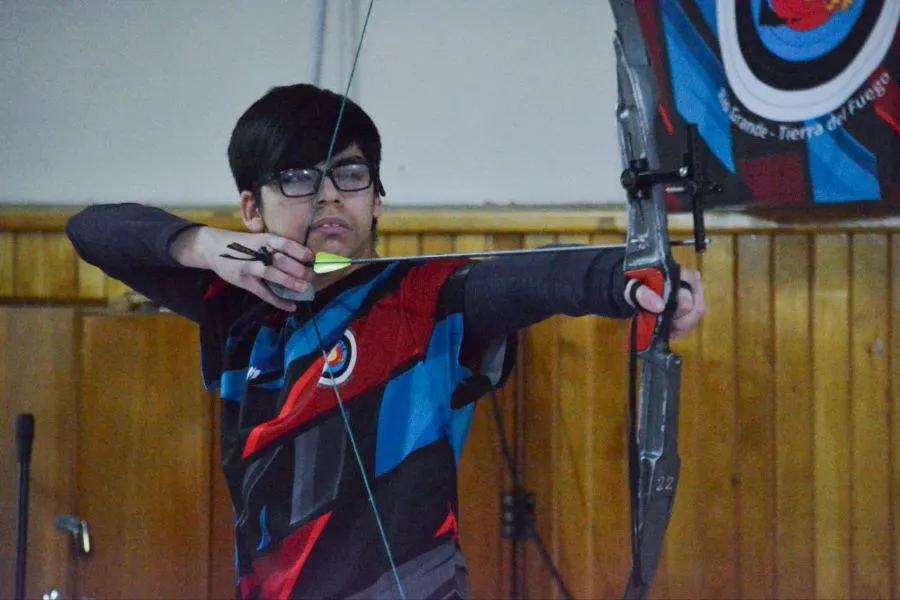 photo_5075748370407689052_y