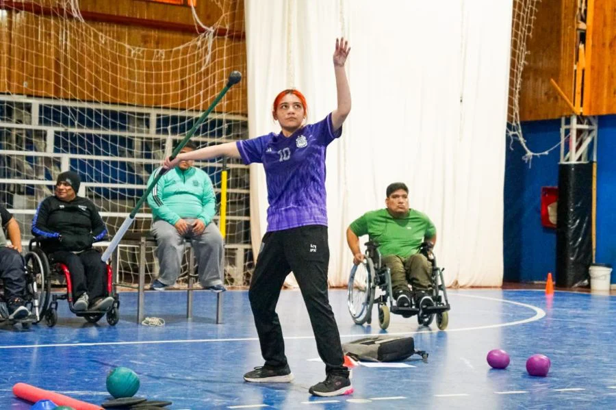 Se desarrolló el encuentro de Escuelas Deportivas de Atletismo en Río Grande 