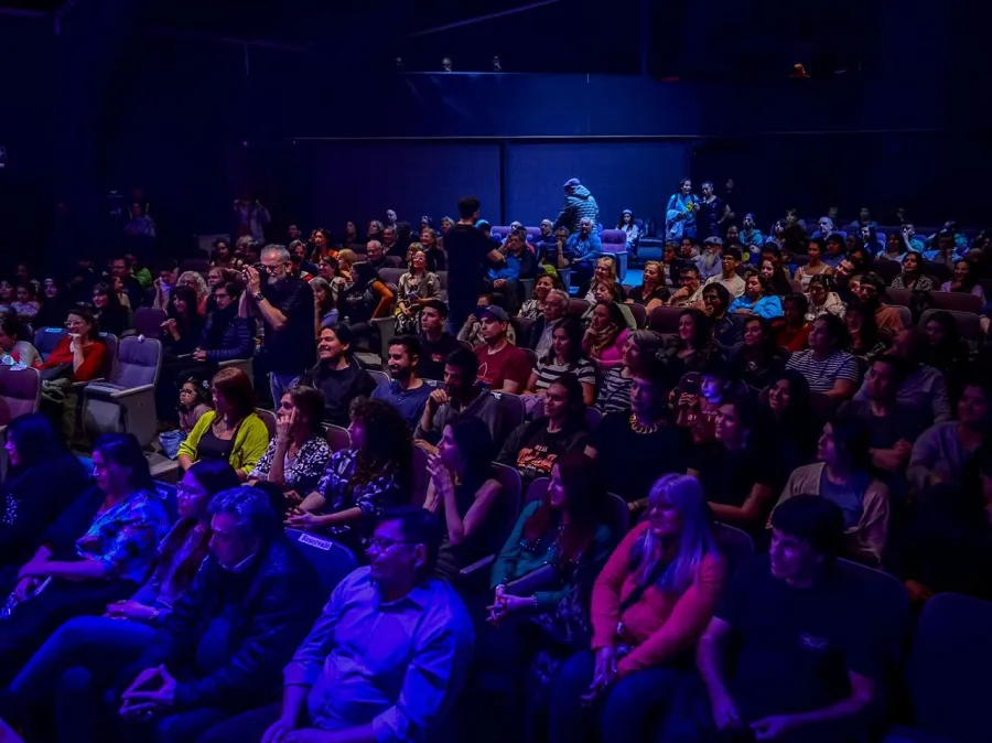 Se presentó el espectáculo “Cantando al sur, ellas cantan junto a la Banda Municipal” (6)