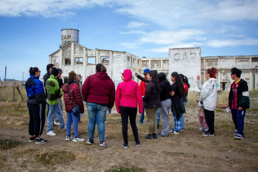 photo_4904859082058042276_y