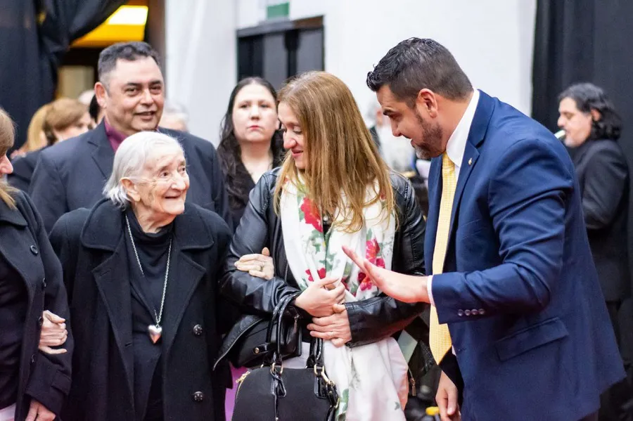 Se realizó la tradicional cena de los antiguos pobladores por el aniversario de Ushuaia (4)