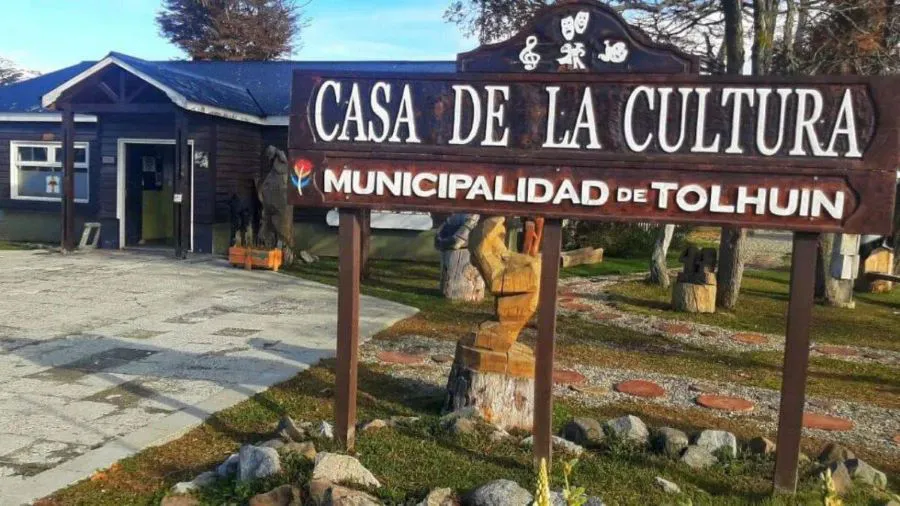 photo_4927304508128734832_y