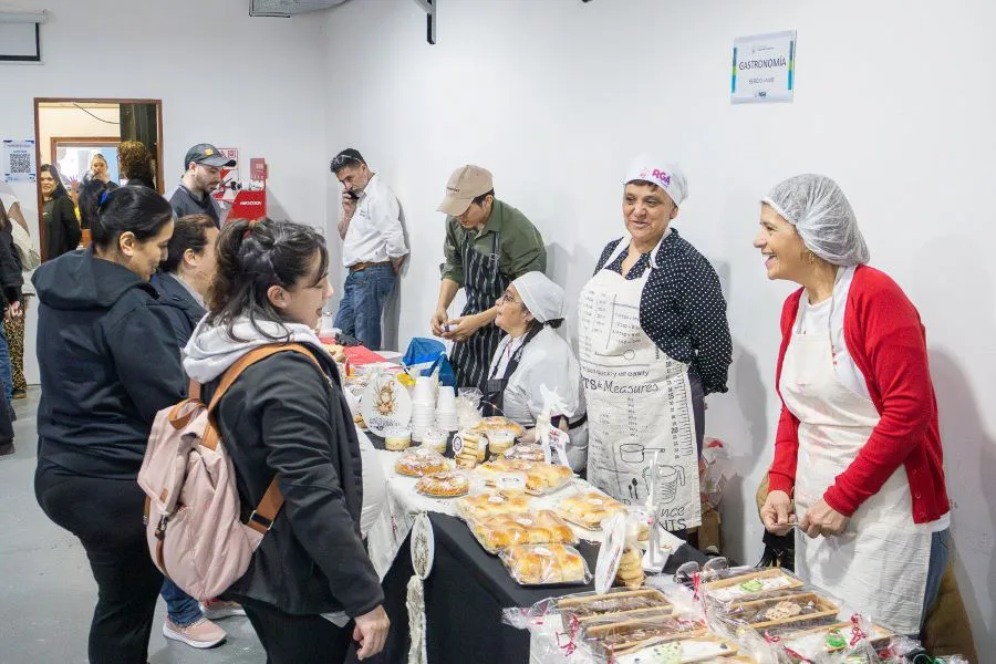 photo_5012569727901043517_w