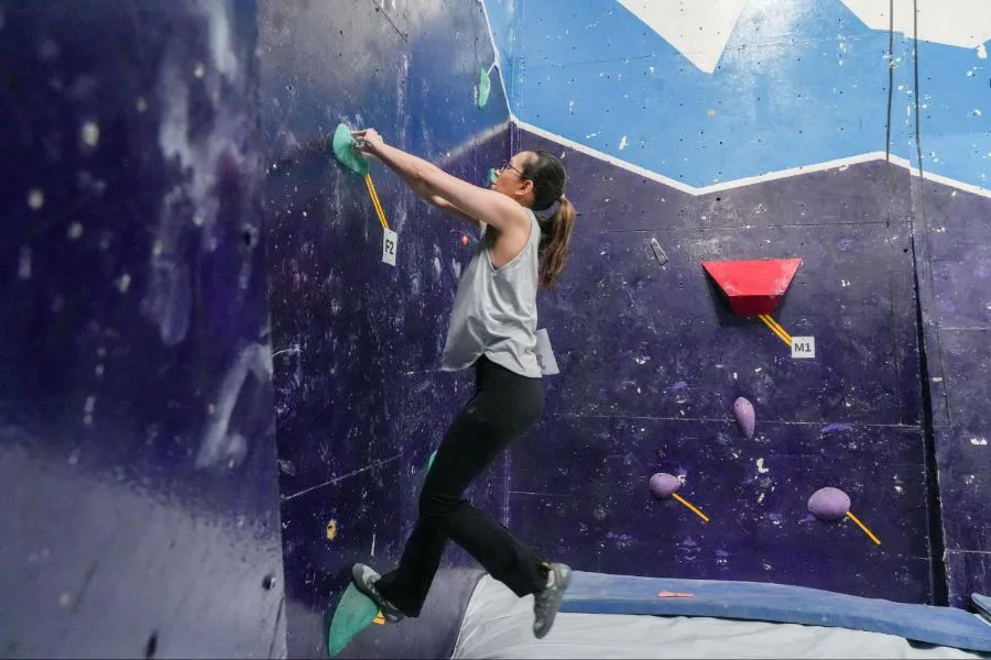 photo_4925230824907541297_y