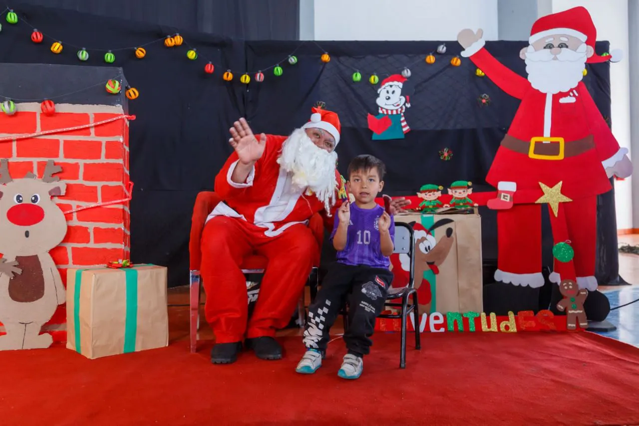 photo_5071429428600483052_y