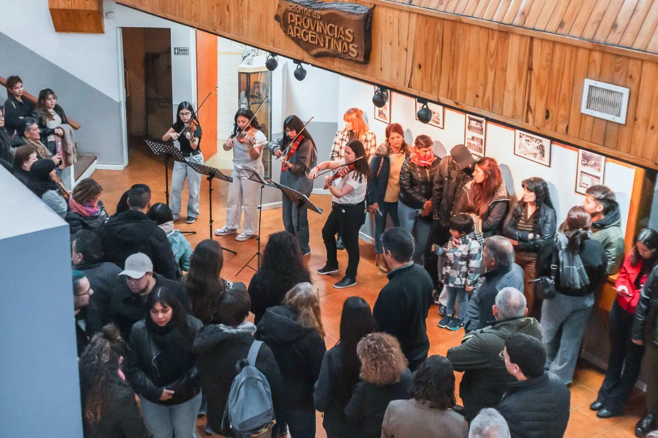 La Casa de la Cultura celebró su 37 Aniversario con cuatro jornadas de espectáculos (3)