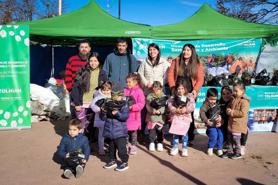 photo_5161633422672768515_y