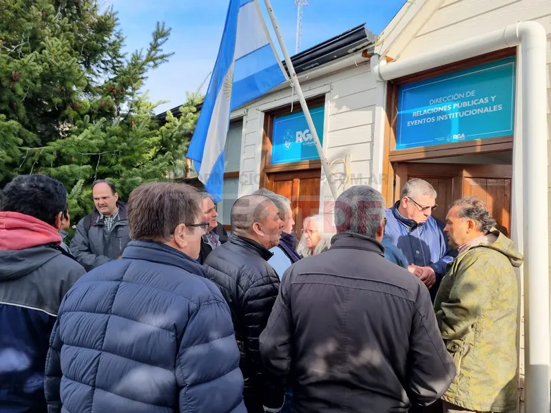 Gastón Díaz recibirá a propietarios de taxis y remises para buscar una solución