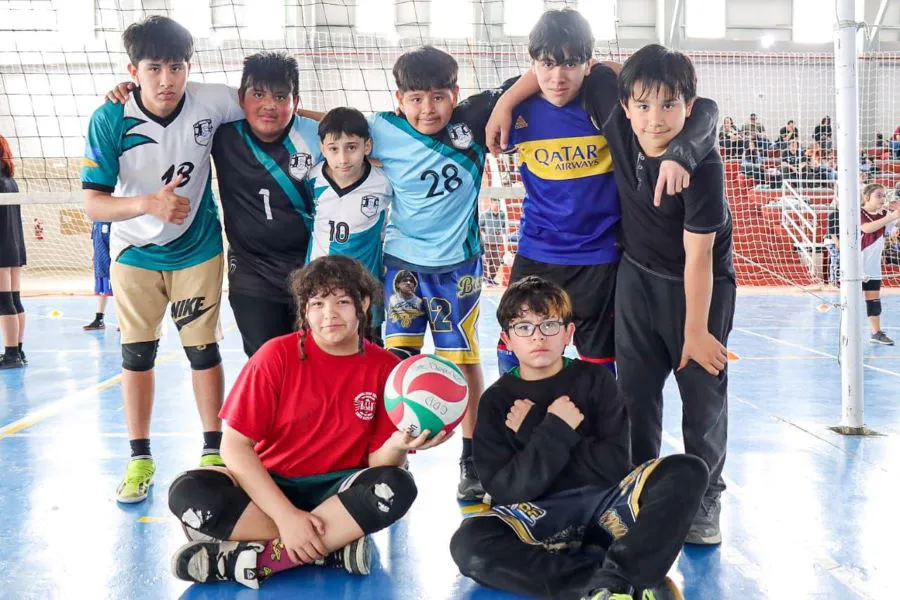 photo_4956618647770172172_y