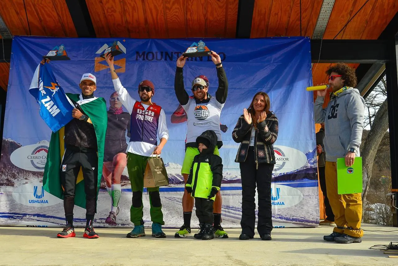 Más de 500 atletas participaron de la carrera “Mountain Do Fim Do Mundo”  (2)