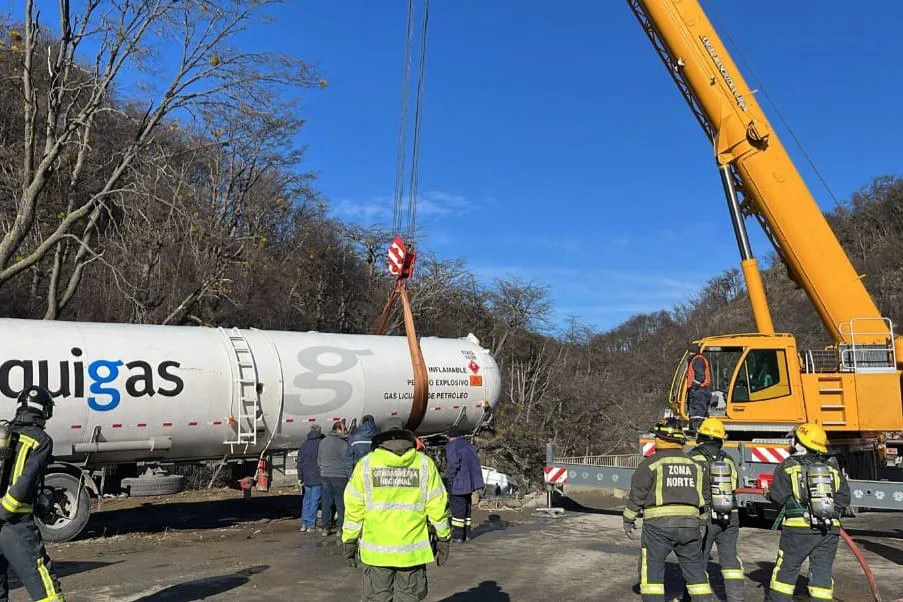 photo_5003618547900985123_y