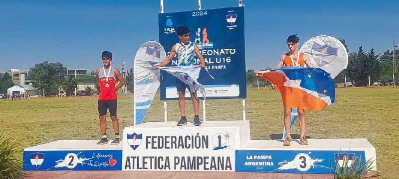 Fueguinos lograron hacer podio en el Nacional U16 de Atletismo en La Pampa (2)