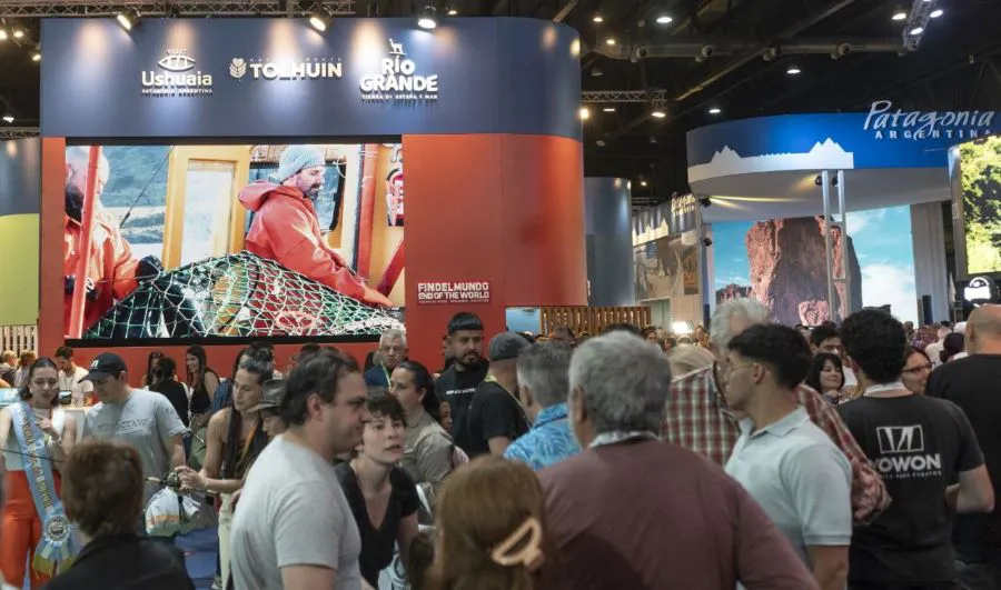 photo_5123203339507141389_y