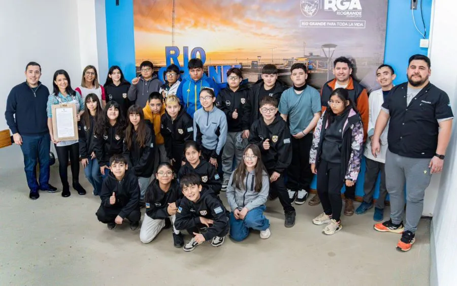 photo_5095919207571983188_y