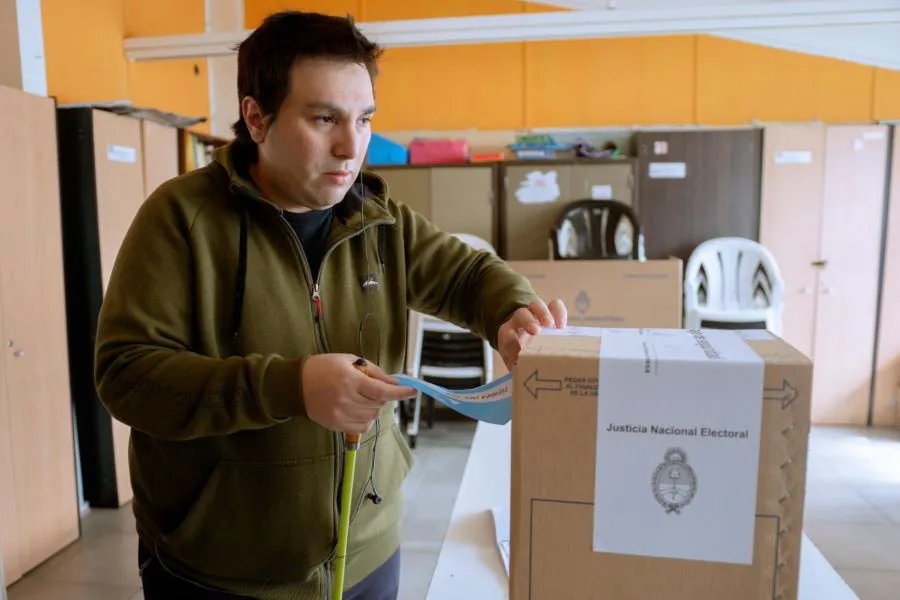 photo_4902367519990025071_y