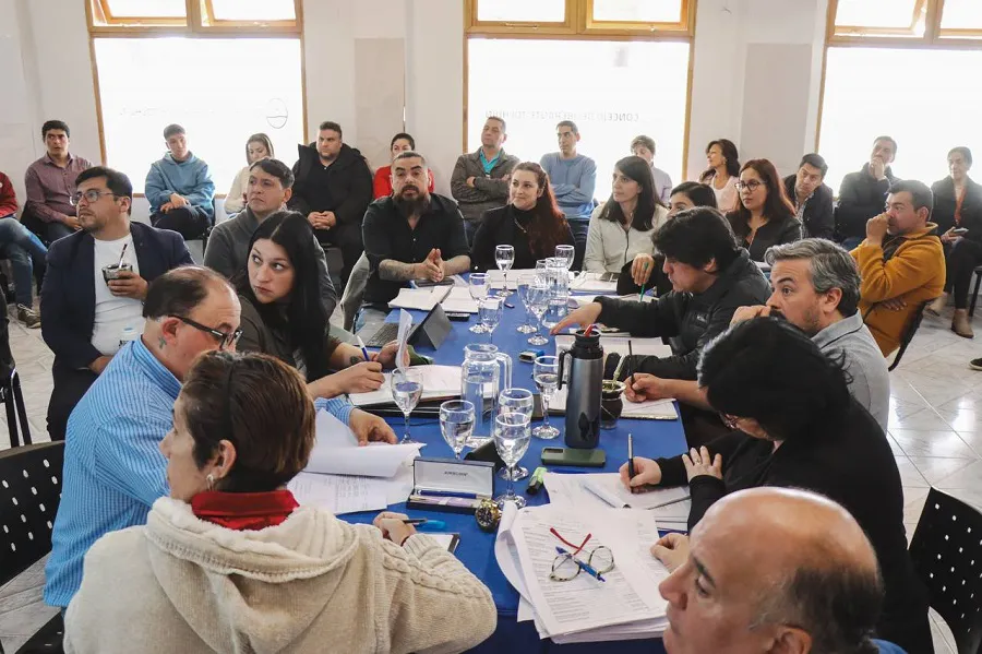 El Municipio presentó el presupuesto 2025 ante el Concejo Deliberante de Tolhuin