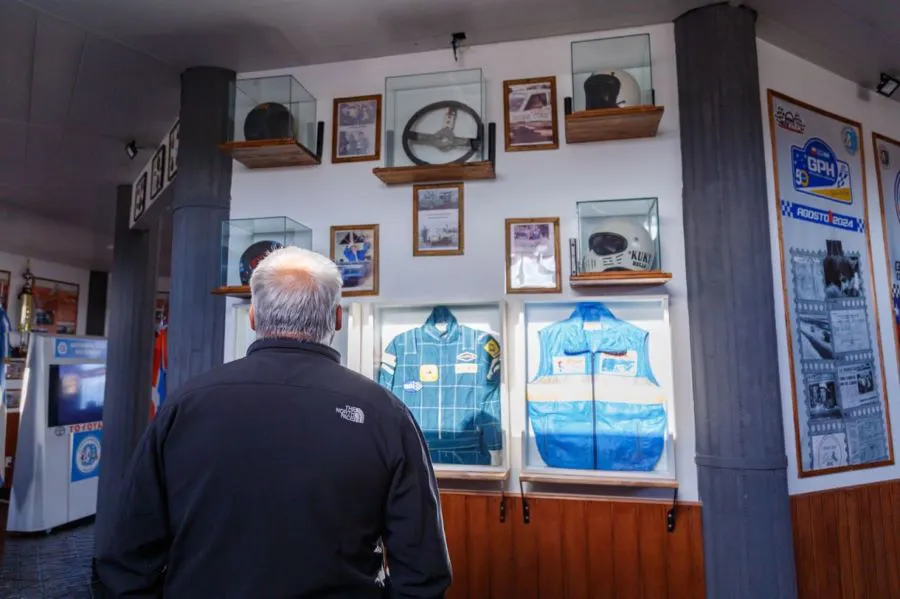 photo_5015313279991524833_y