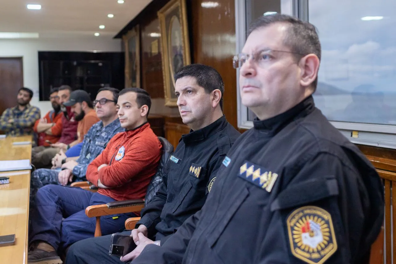 Casi 70 efectivos y baqueanos buscan a Elio Torres en medio de las dificultades climáticas