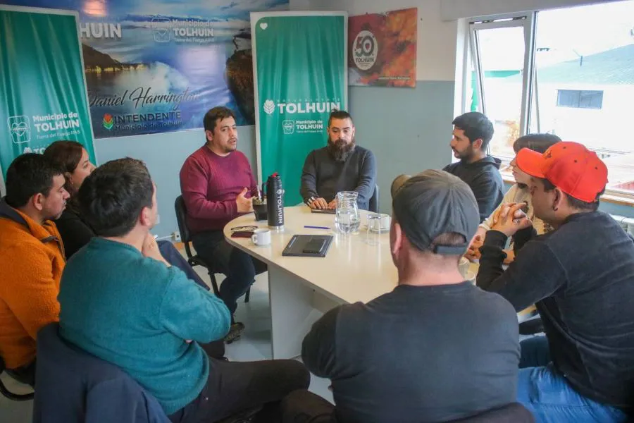 photo_4951894557402967714_y