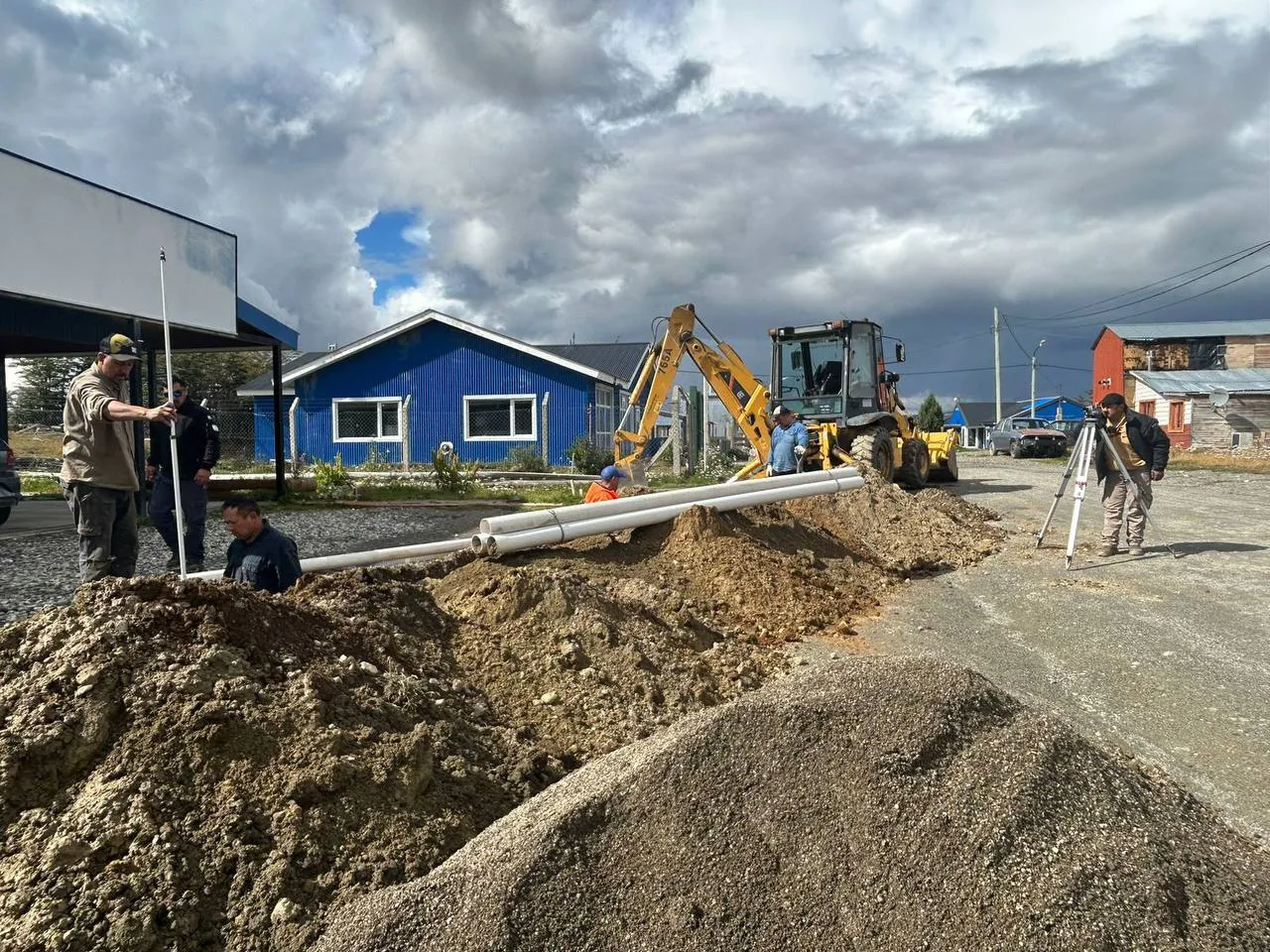 La Escuela Municipal Experimental y el CIC de Tolhuin se conectaron a la red cloacal