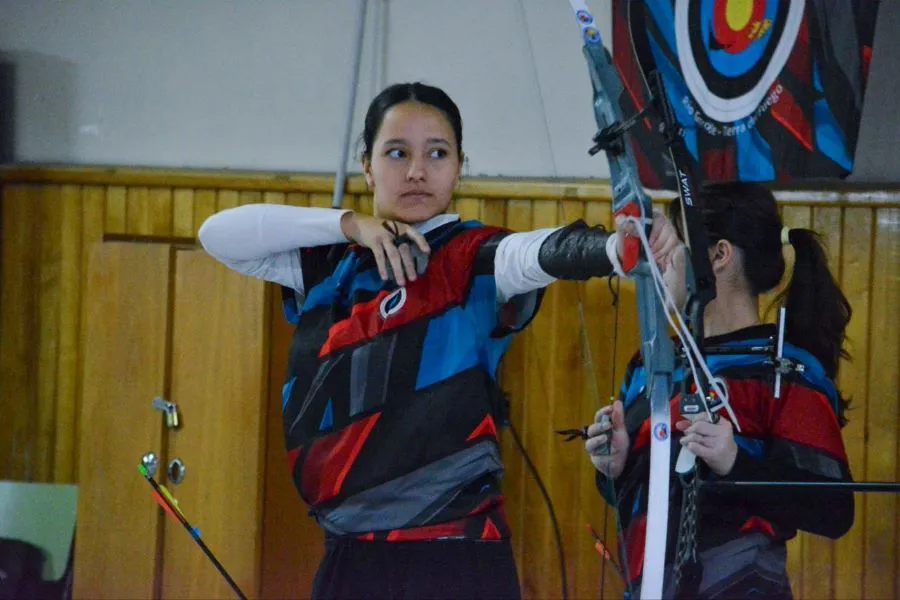 photo_5075748370407689048_y