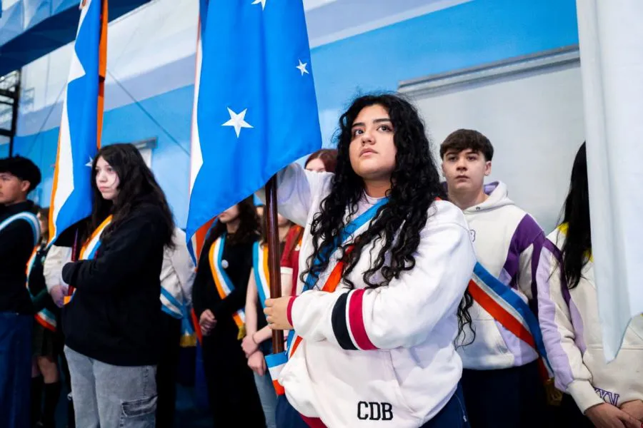 photo_5041815568965021473_y