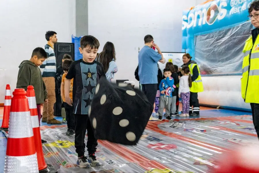 photo_5177221830379941314_y