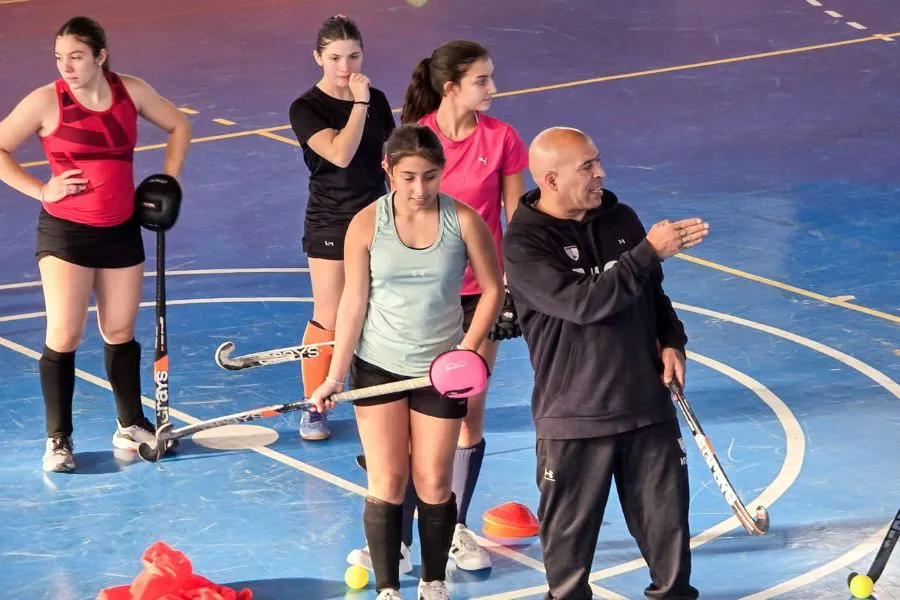 photo_4902292254979370963_y