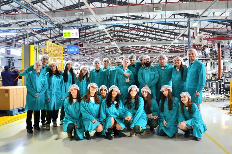 photo_4915898307649932136_y