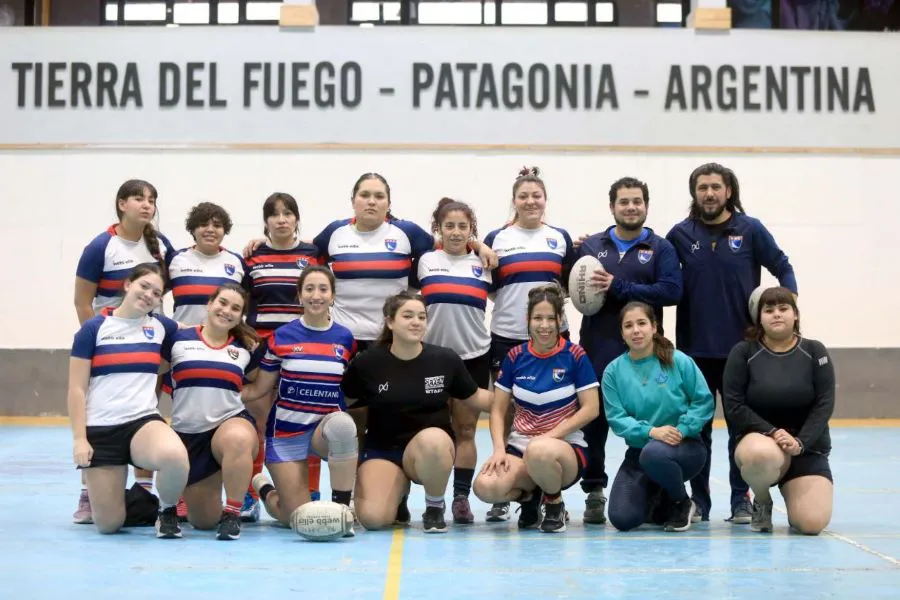 photo_5183899855985160640_y