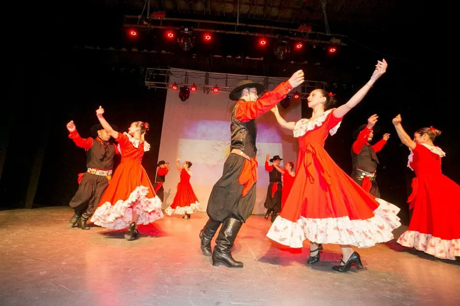 Ushuaia fue sede del 1º Festival Folclórico y Patriótico “Navegando Malvinas”