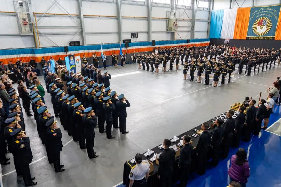 photo_5044340962494188399_y