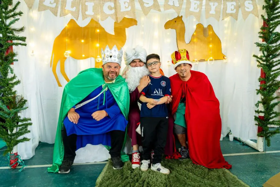 photo_4929467367759654624_y