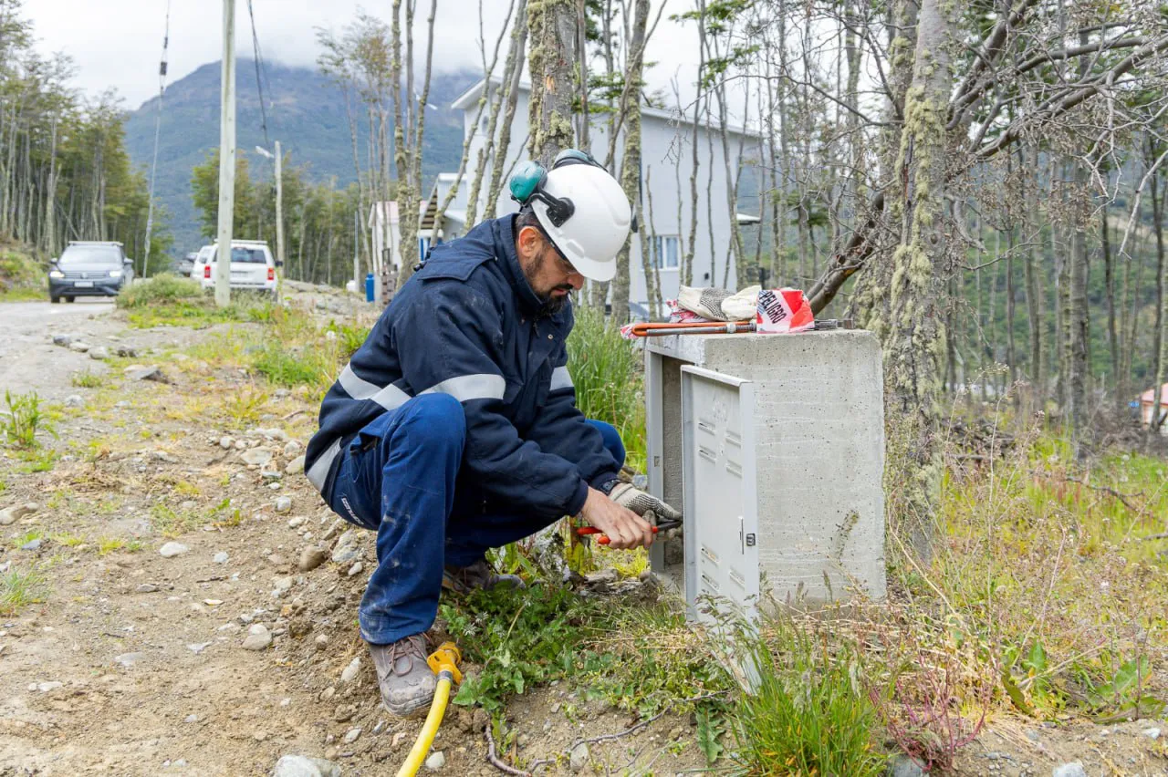 Relanzan el programa Llegó el Gas para el acceso a la red domiciliaria de las familias