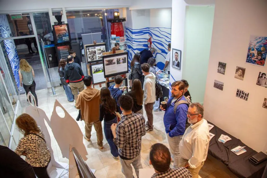 photo_4940654825561590588_y