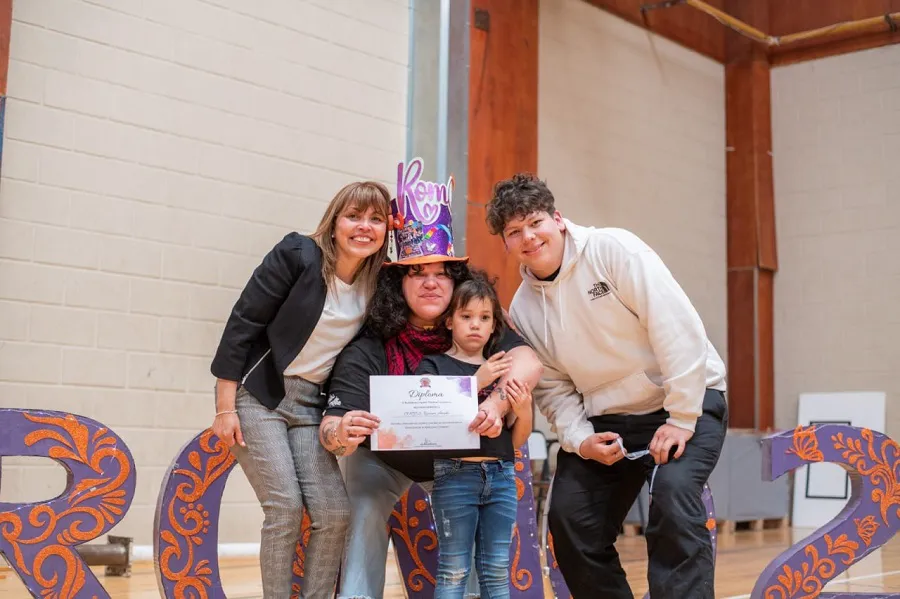 Más de 300 estudiantes lograron egresar en 2024 del Bachillerato Popular (4)