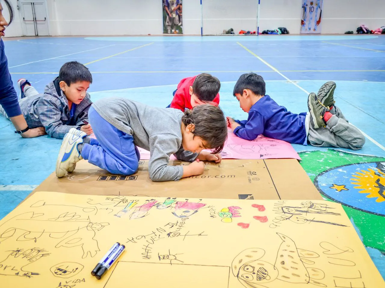 Chicos de salas de 4 y 5 celebraron en Ushuaia el Día de los Jardines de Infantes (2)