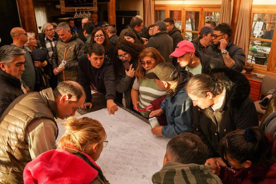 photo_5183995603691089807_y