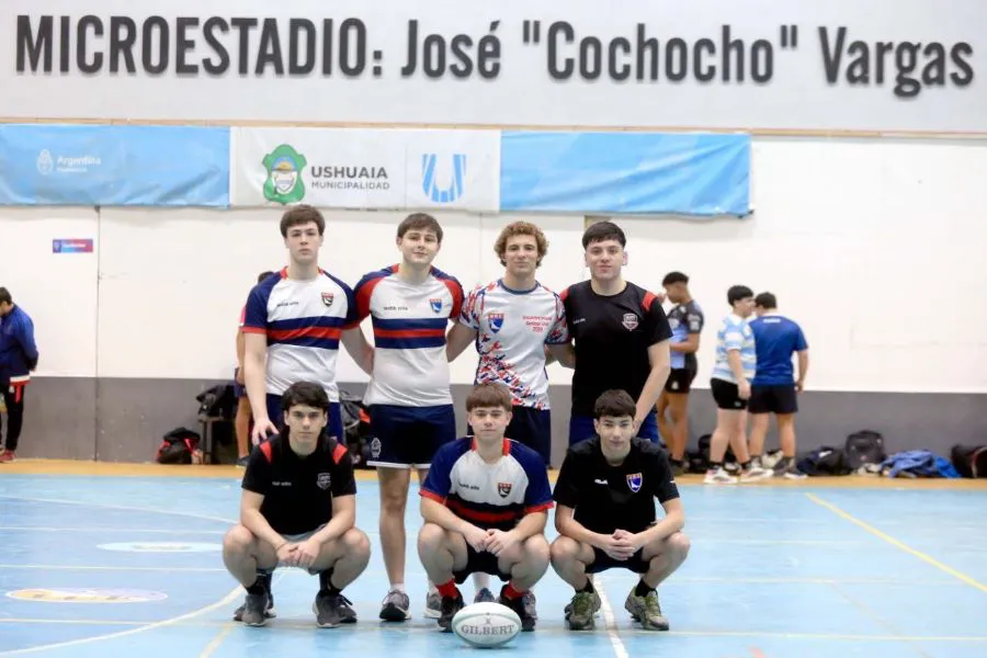 photo_5183899855985160642_y