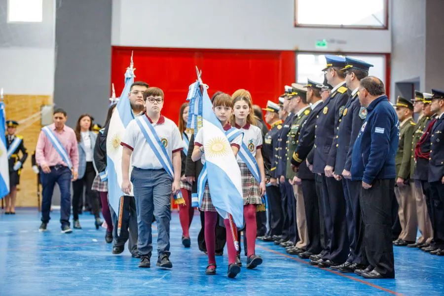 photo_5017272579647451364_y