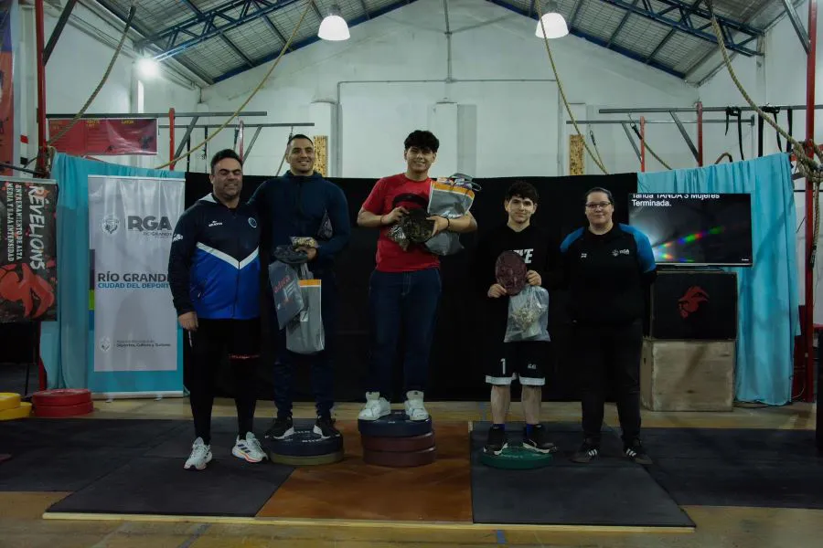 photo_5089478427370261333_w