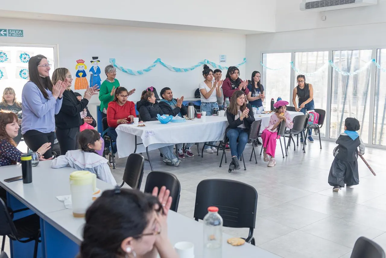 Niños disfrutaron del festejo por el 25 de Mayo en los diferentes espacios municipales (2)