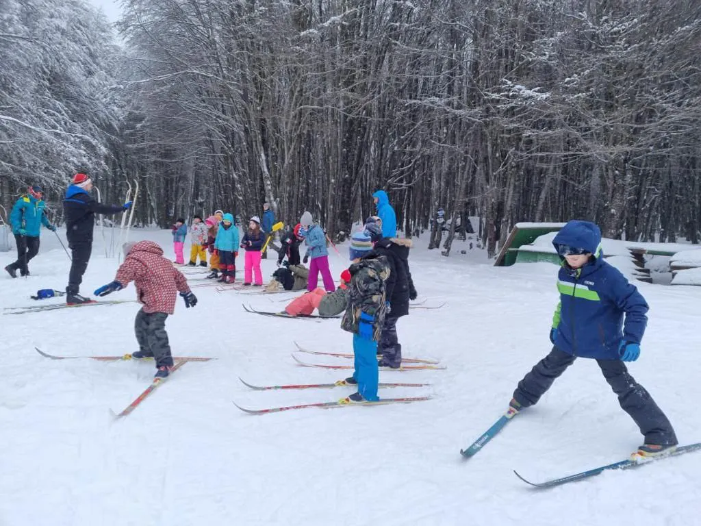Se realizarán diversos talleres deportivos en Ushuaia durante las vacaciones de invierno