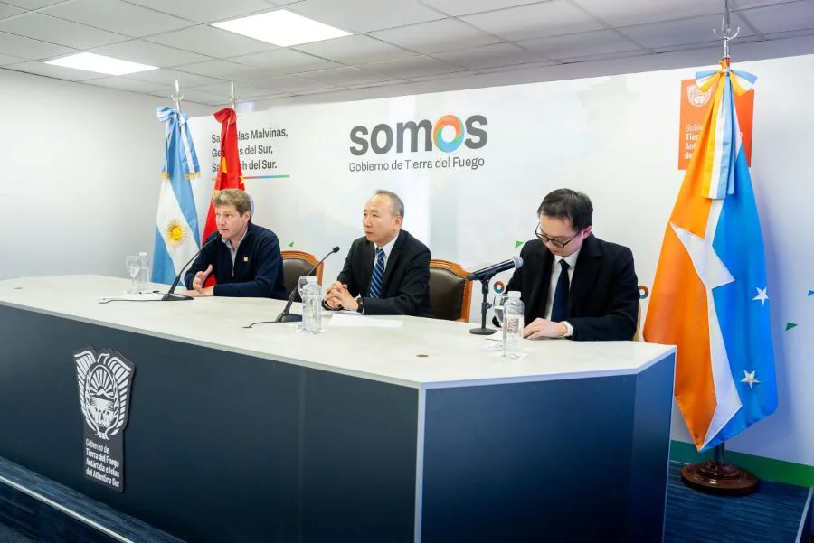 photo_5010712412243561364_y