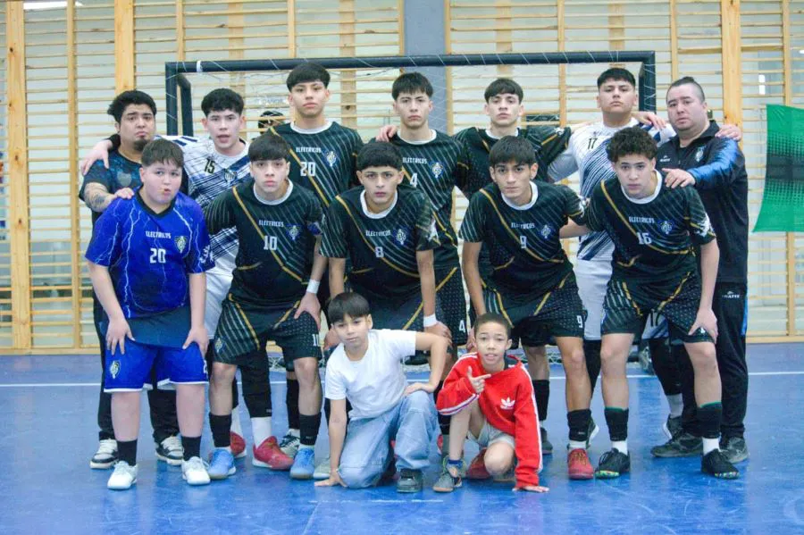 photo_5008534833755959987_y