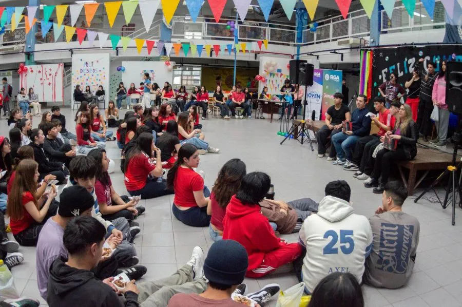 photo_5139029748528295207_y