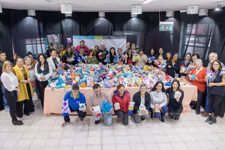 photo_4942904138585454966_y