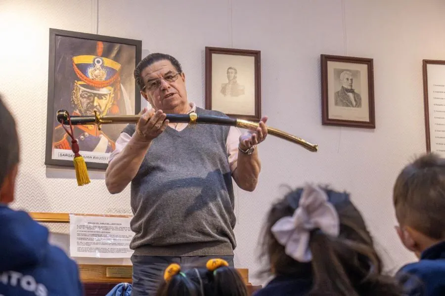 photo_4990281458971160386_y