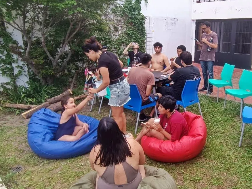 photo_5033109932252793742_y